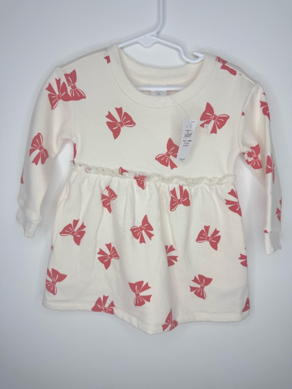 NWT  Baby Gap Cream Long Sleeve Dress with Red Printed Bows - 18-24 months